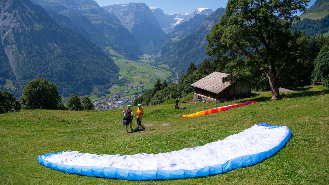Gleitschirm-Startplatz Braunwald Dorf «Kiosk»