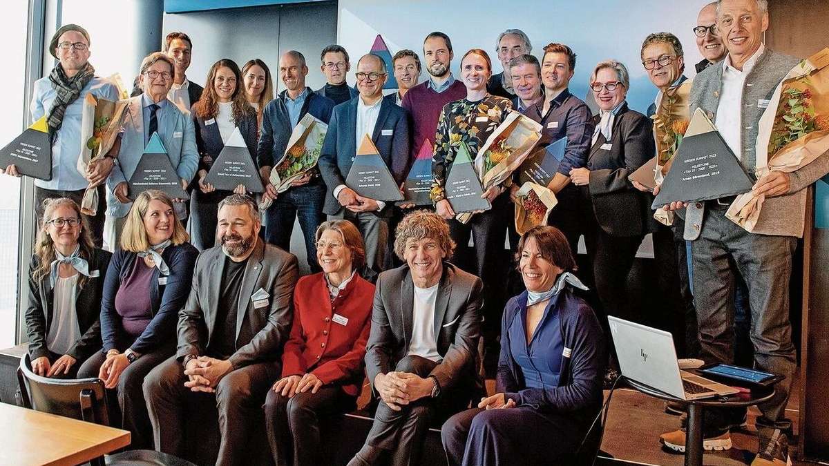 Märchenhotel Braunwald wird am Niesen Summit geehrt