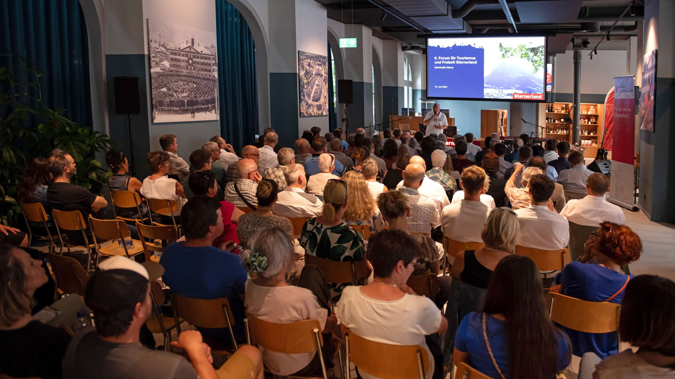 «Full House» in der Markthalle Glarus